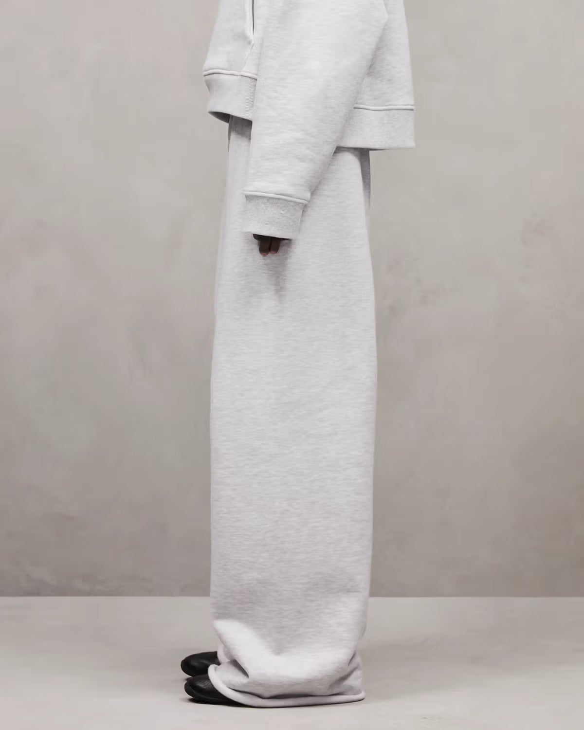 Full Sweatpant Heather Grey