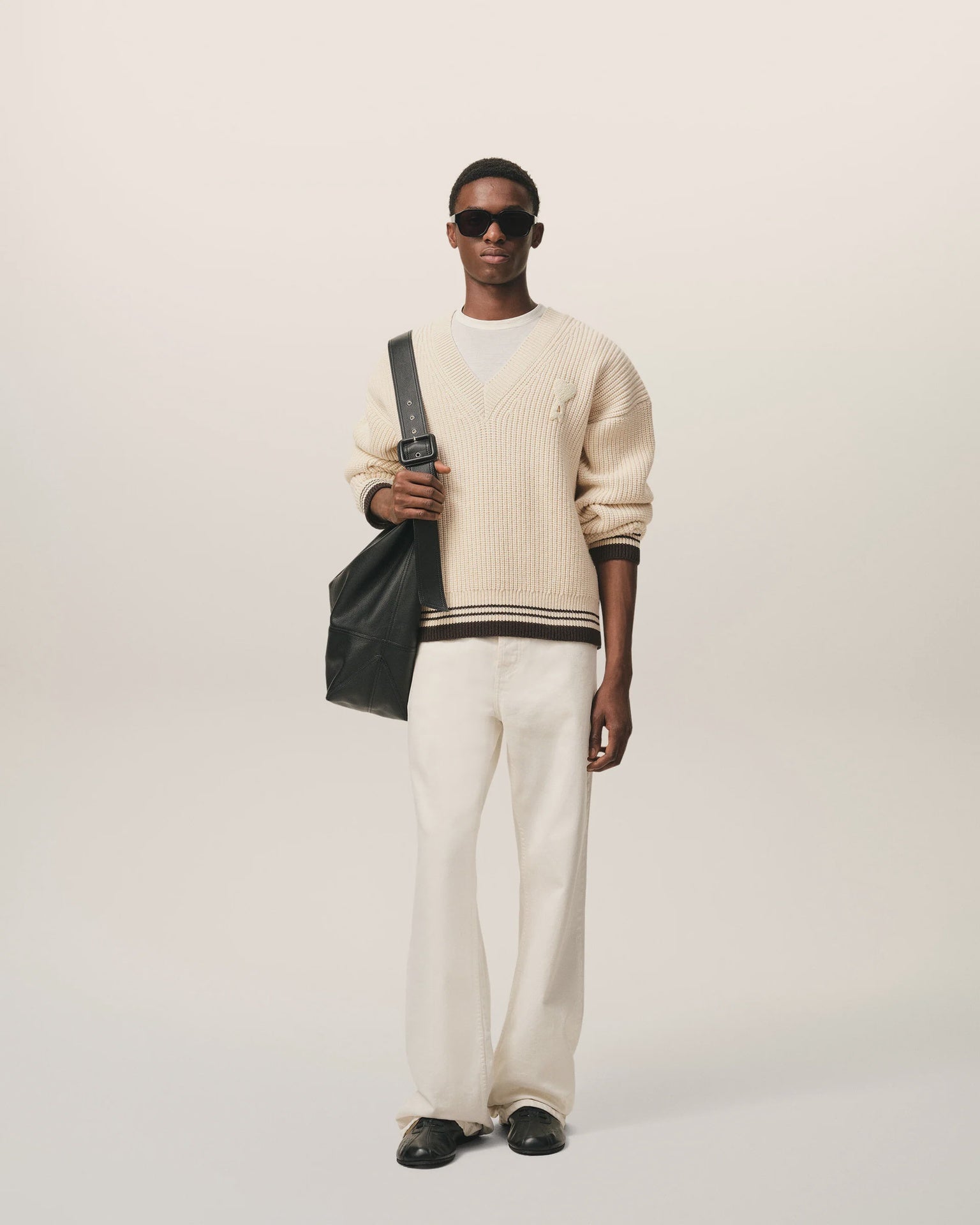 RIBBED WOOL V NECK ADC SWEATER